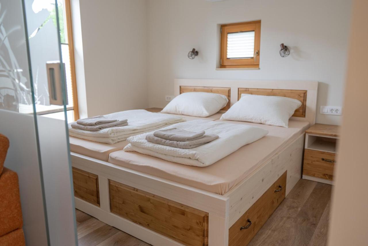 Holiday Home Virida, App Leopold III Ivancna Gorica Exterior foto