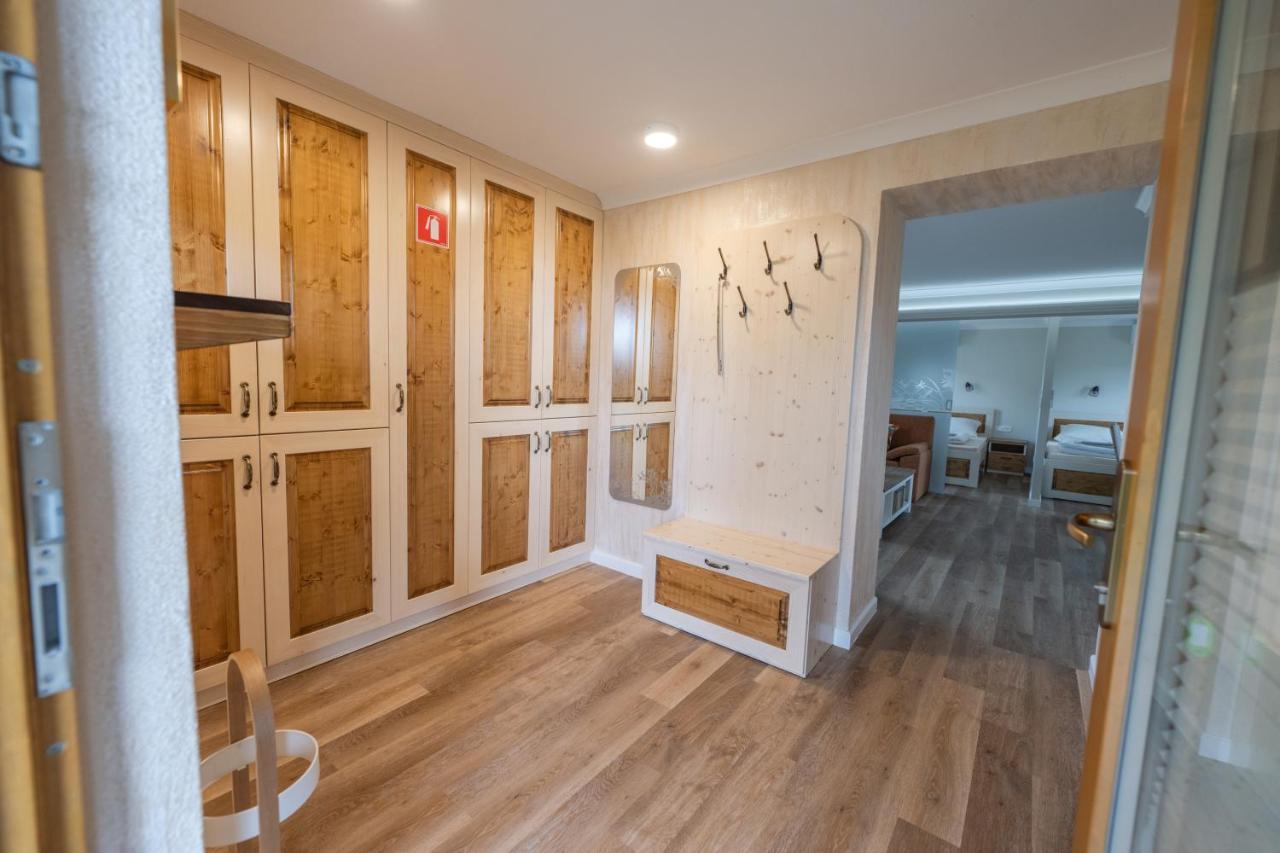 Holiday Home Virida, App Leopold III Ivancna Gorica Exterior foto