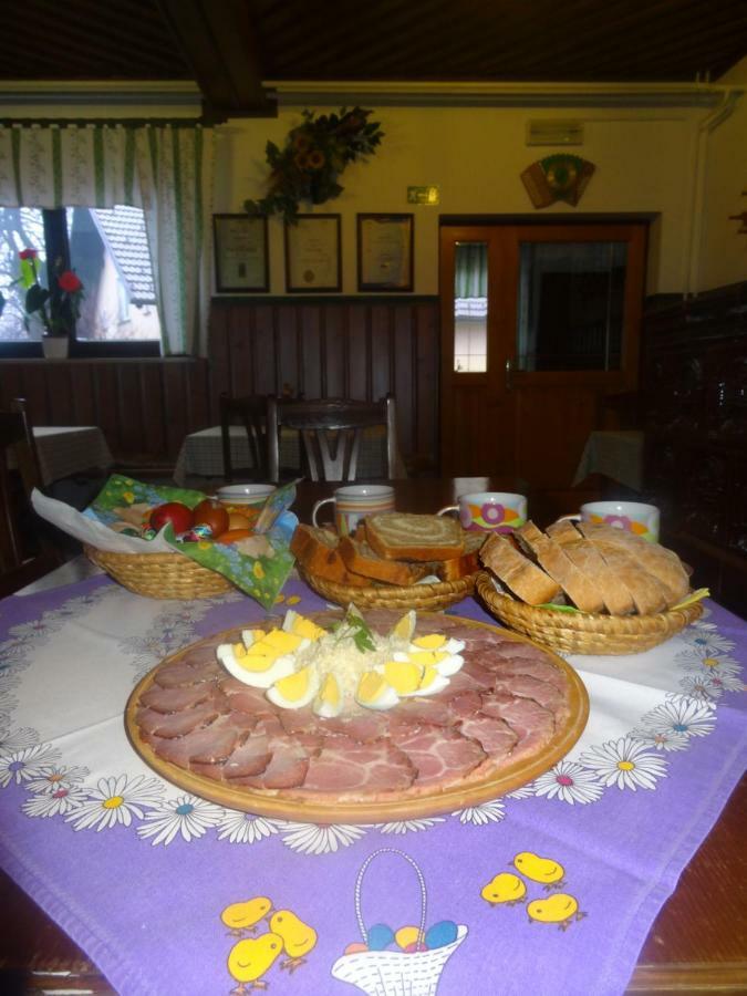 Holiday Home Virida, App Leopold III Ivancna Gorica Exterior foto